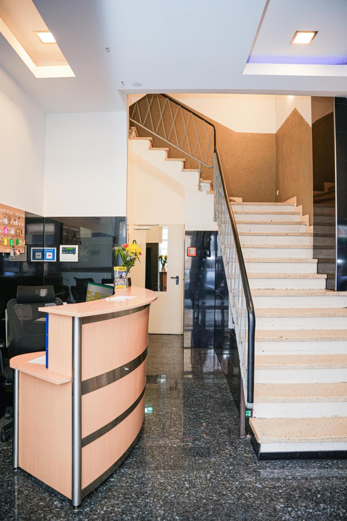 Hotel City Star Frankfurt am Main Luaran gambar